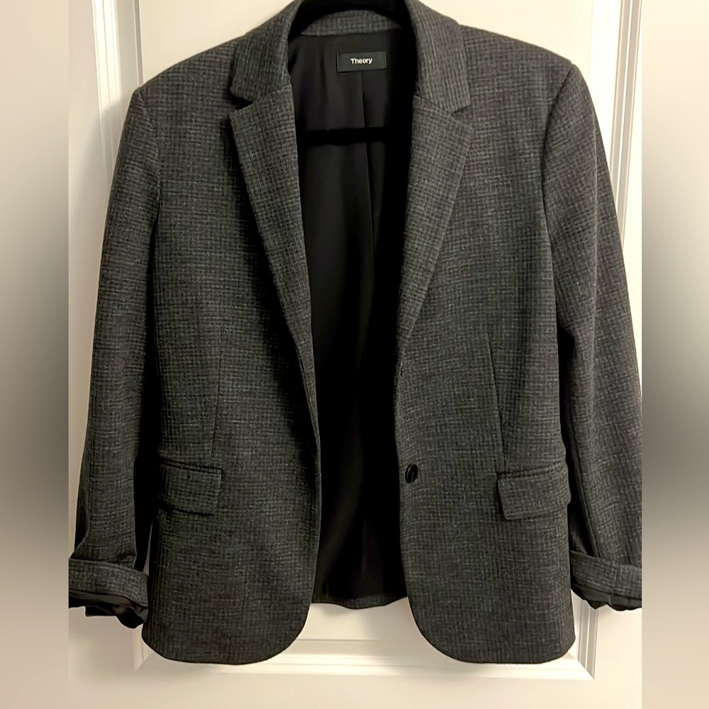 Theory gray/black blazer. Adorable with white blouse size S